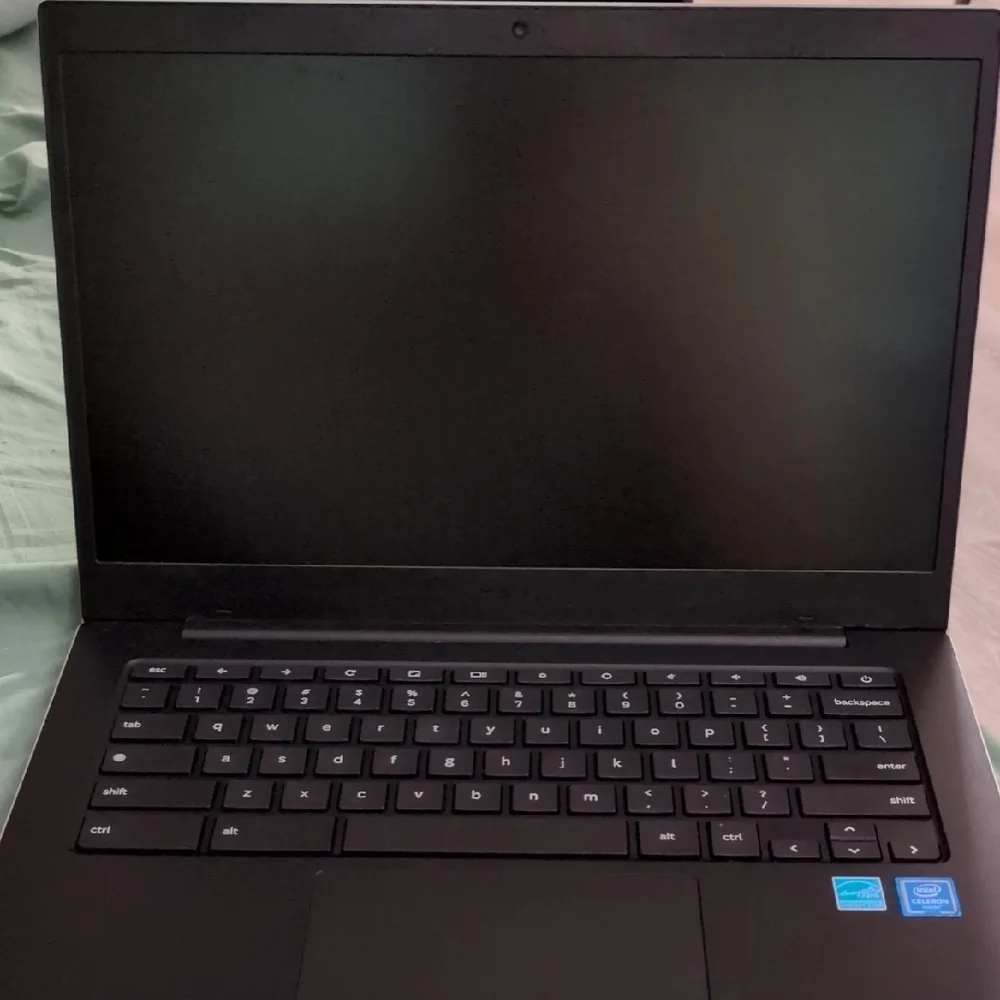 Samsung Silver Laptop Minimalist Design Aluminum Finish